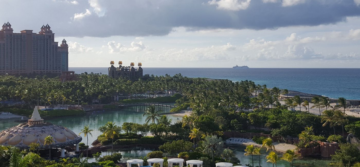 Image: Atlantis Paradise Island is offering a variety of holiday guest packages. (Photo by Brian Major)