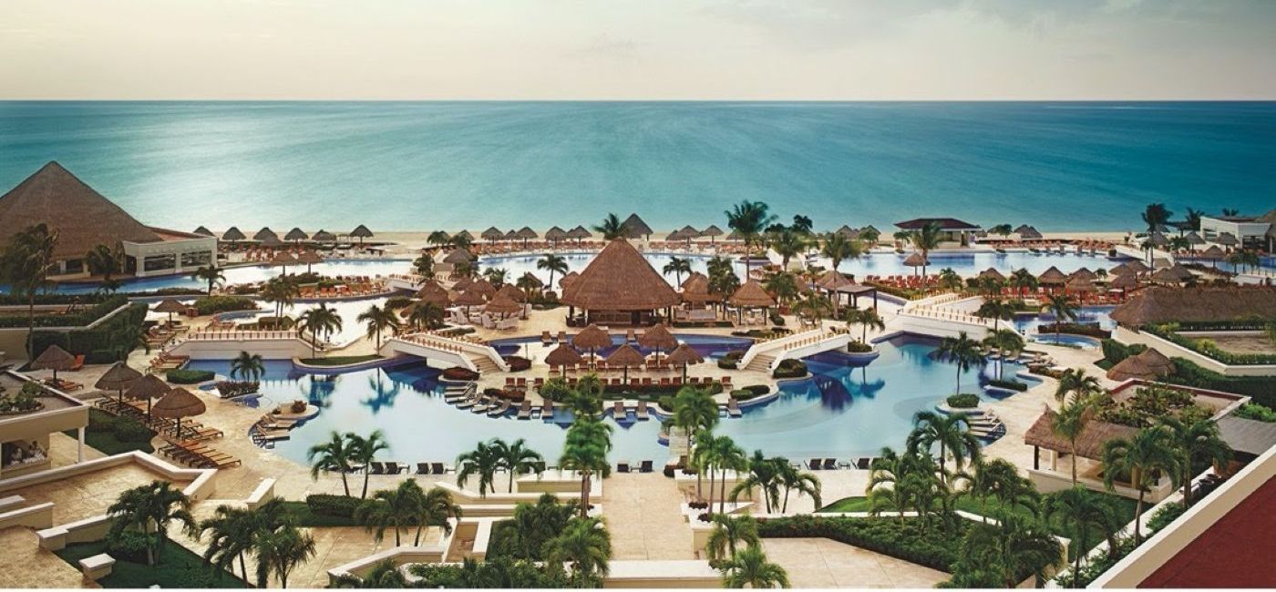 Image: Aerial View of Moon Palace Cancun's Pool and Beach (photo via Moon Palace Cancun, Palace Resorts) ((photo via Moon Palace Cancun, Palace Resorts))