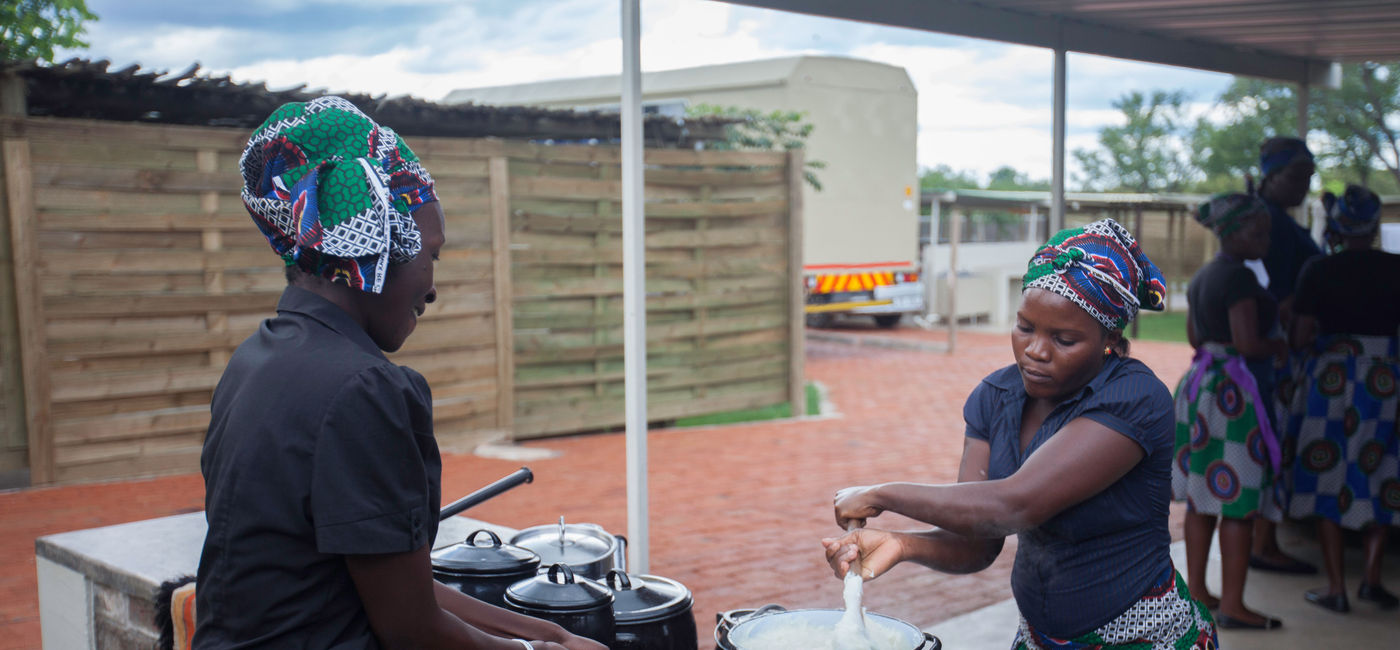 Image: Lusumpuko Women's Co-Op in Zimbabwe. (photo via Planeterra) ((photo via Planeterra))