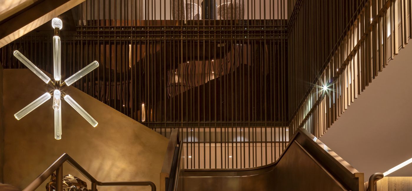 Image: Grand Staircase in The Londoner (photo via The Londoner, Andrew Beasley) ((photo via The Londoner, Andrew Beasley))