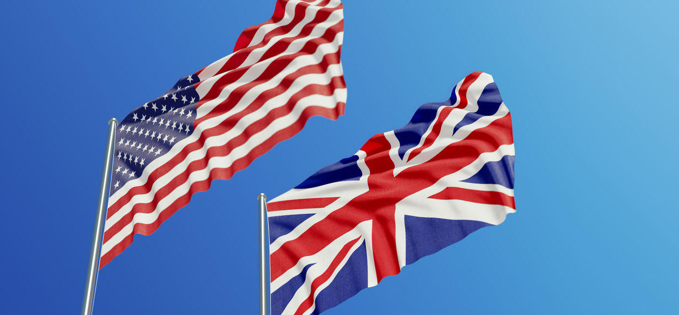 Image: National flags of the U.S. and U.K. (photo via iStock/Getty Images Plus/MicroStockHub)