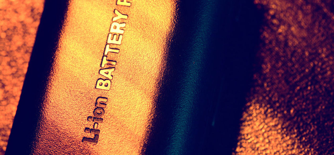 Image: PHOTO: A lithium-ion battery. (photo courtesy of Thinkstock)