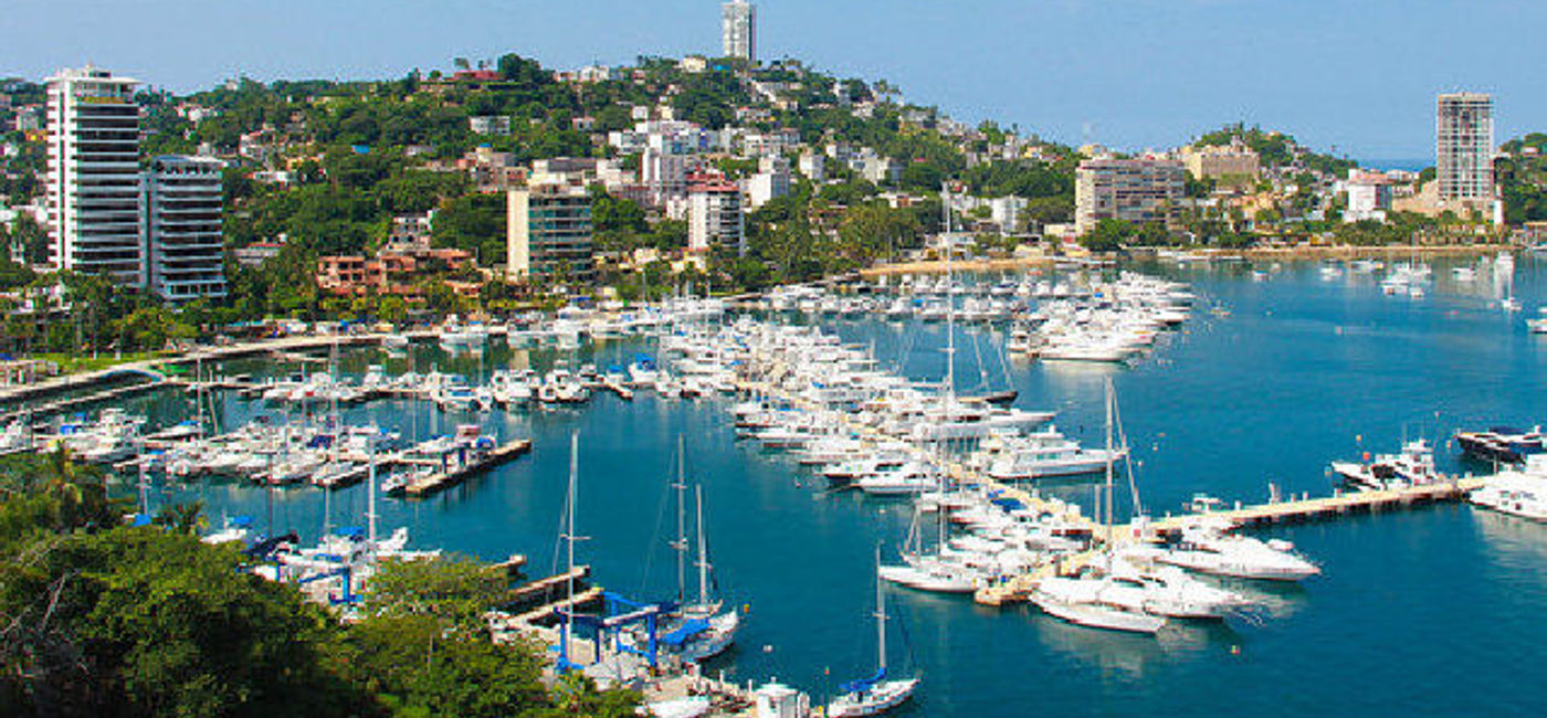 Image: PHOTO: Club de Yates, Acapulco. (photo via Flickr/Comision del Mexico Filmaciones)