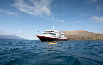 MS Santa Cruz II