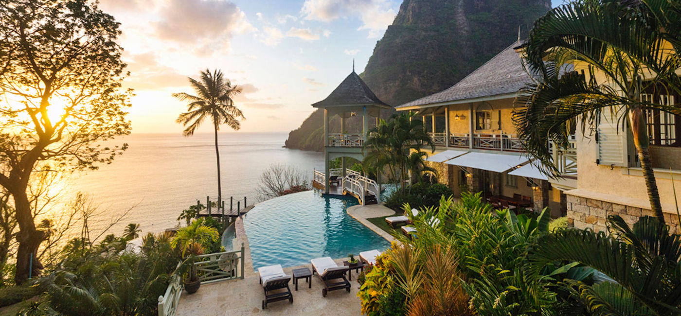 Image: More luxury travelers are choosing to book villa stays. Pictured is Arc En Ciel in St. Lucia. (photo courtesy of Villas of Distinction)
