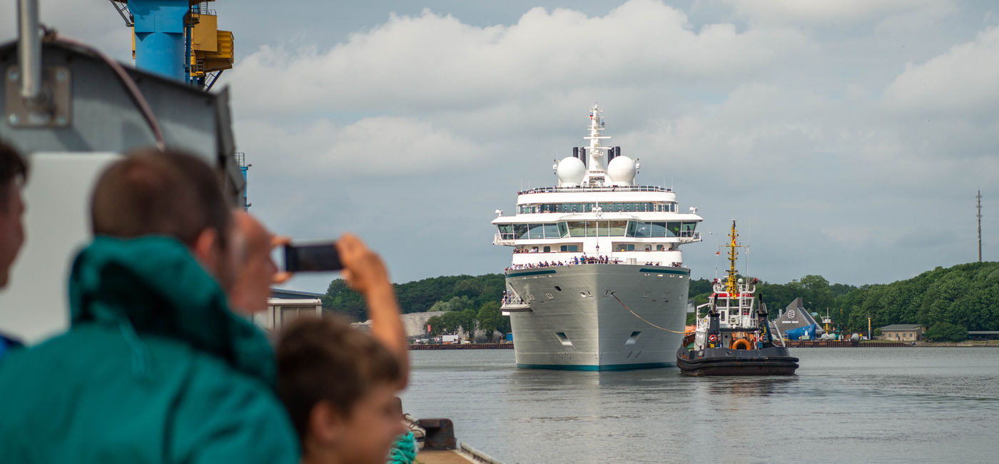 Image: Crystal Endeavor departs The German shipyard. (Photo via Crystal Cruises) (Crystal)