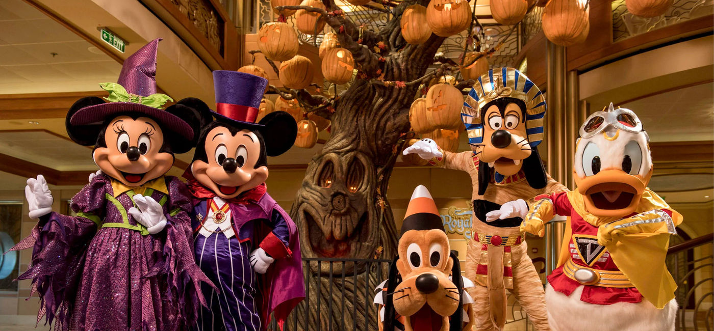Image: Halloween on the High Seas – The Pumpkin Tree Aboard the Disney Dream (Photo via Disney Cruise Line)