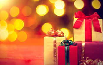 holiday_159046346.png