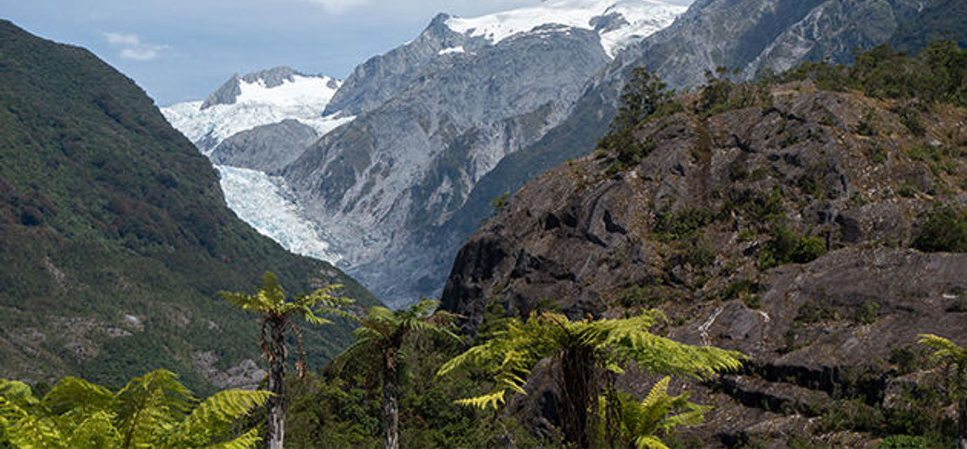 Image: PHOTO: Franz Joseph Glacier, New Zealand. (photo via Flickr/jipe7)