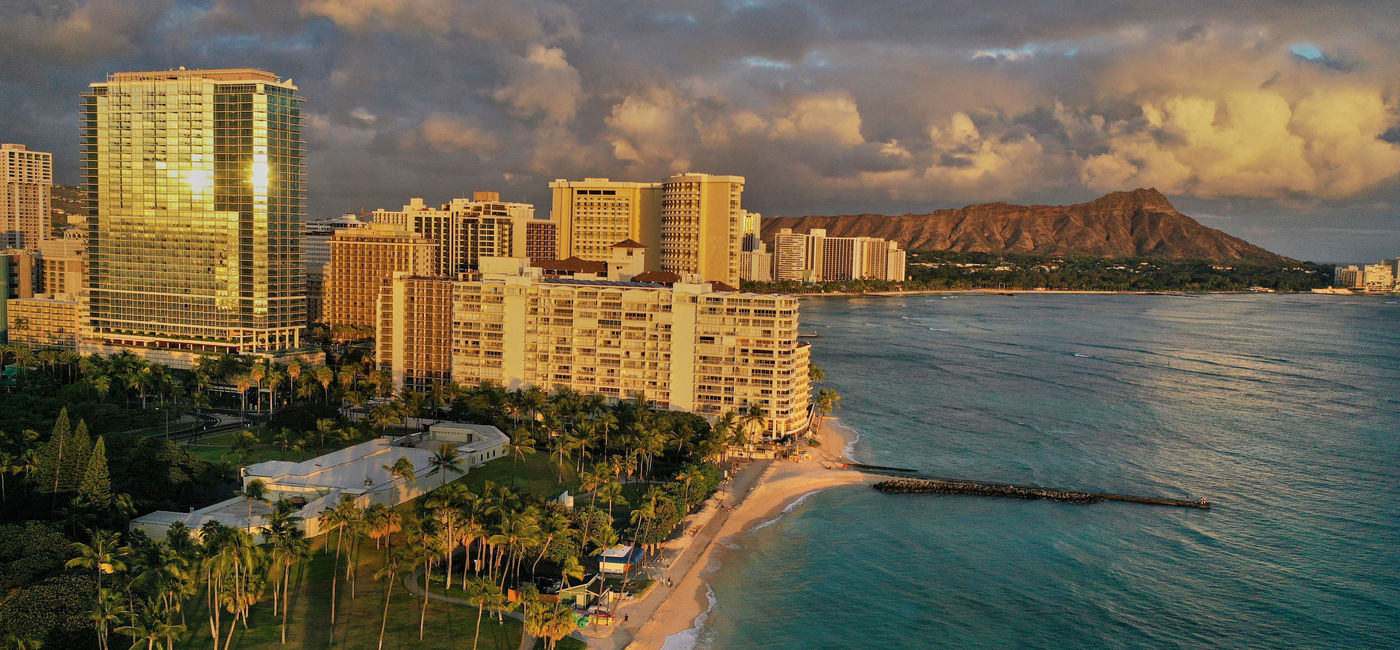 Image: The rebranded Wakea Waikiki Beach will be an LXR Hotels & Resorts property. (Photo Credit: Hilton)