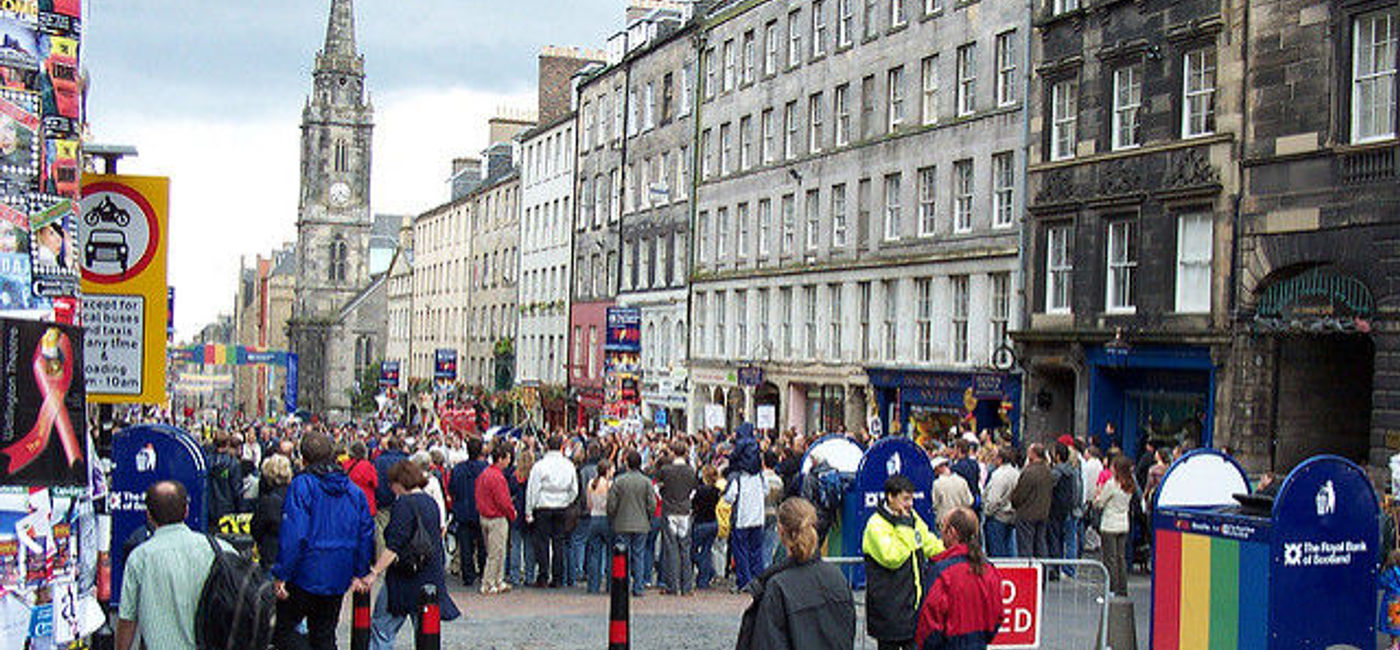 Image: PHOTO: The Edinburgh Fringe, a fantastic art festival. (Courtesy Flickr/Raymond McRae) 