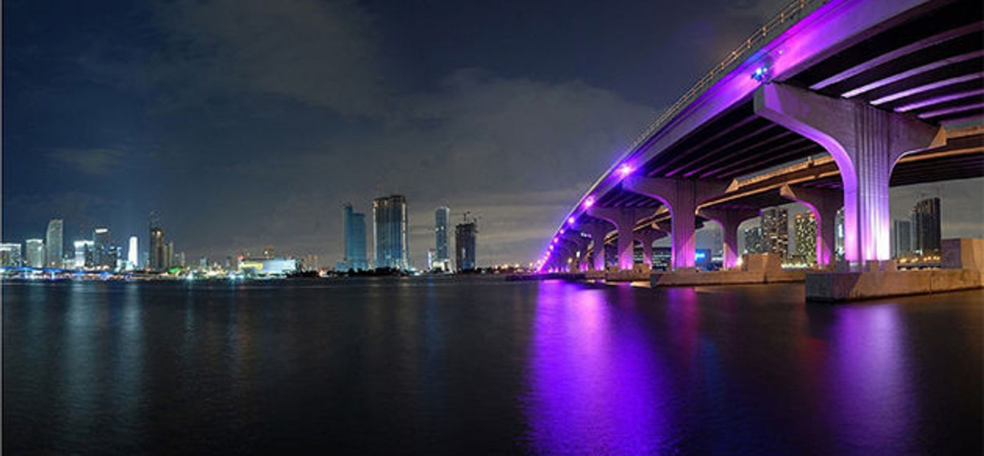 Image: PHOTO: Miami at night. (photo via Pixabay)