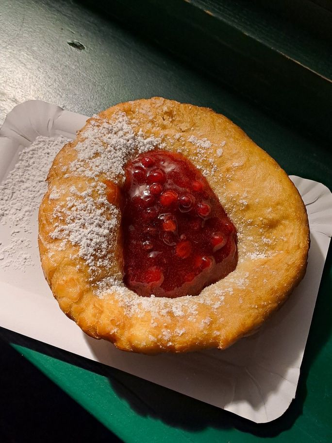 Kiachl auf dem Weihnachtsmarkt in Innsbruck, Österreich Innsbruck, Österreich,