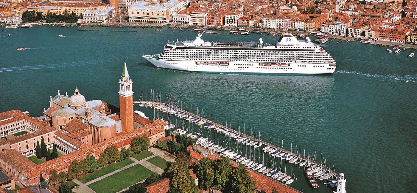 Image: PHOTO: Crystal Serenity in Venice, Italy. (photo via Crystal Cruises)