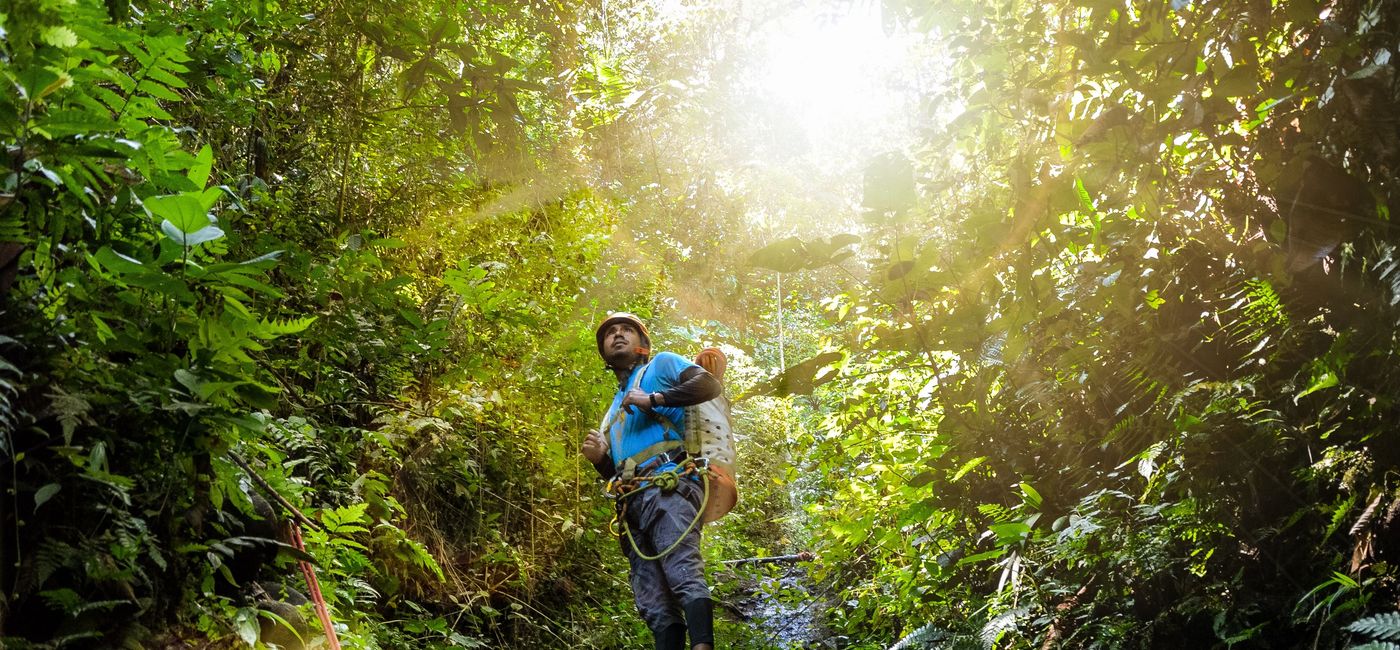 Image: Backpackers can tour many destinations in Latin America without having to pay big expenses. (Photo via Ecuador).