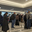 Gate lice, air travel, passengers, travelers, crowd,