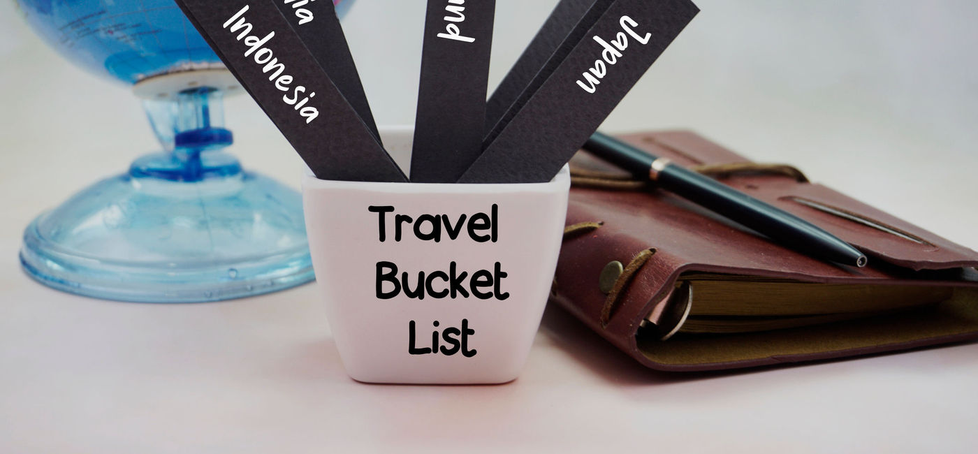Image: Travel bucket list (photo via NELLY ASTANA / iStock / Getty Images Plus)