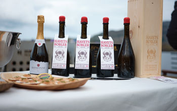 Havets Bobler sparkling wine, Hurtigruten, Hurtigruten cruise ship, cruise ship wine