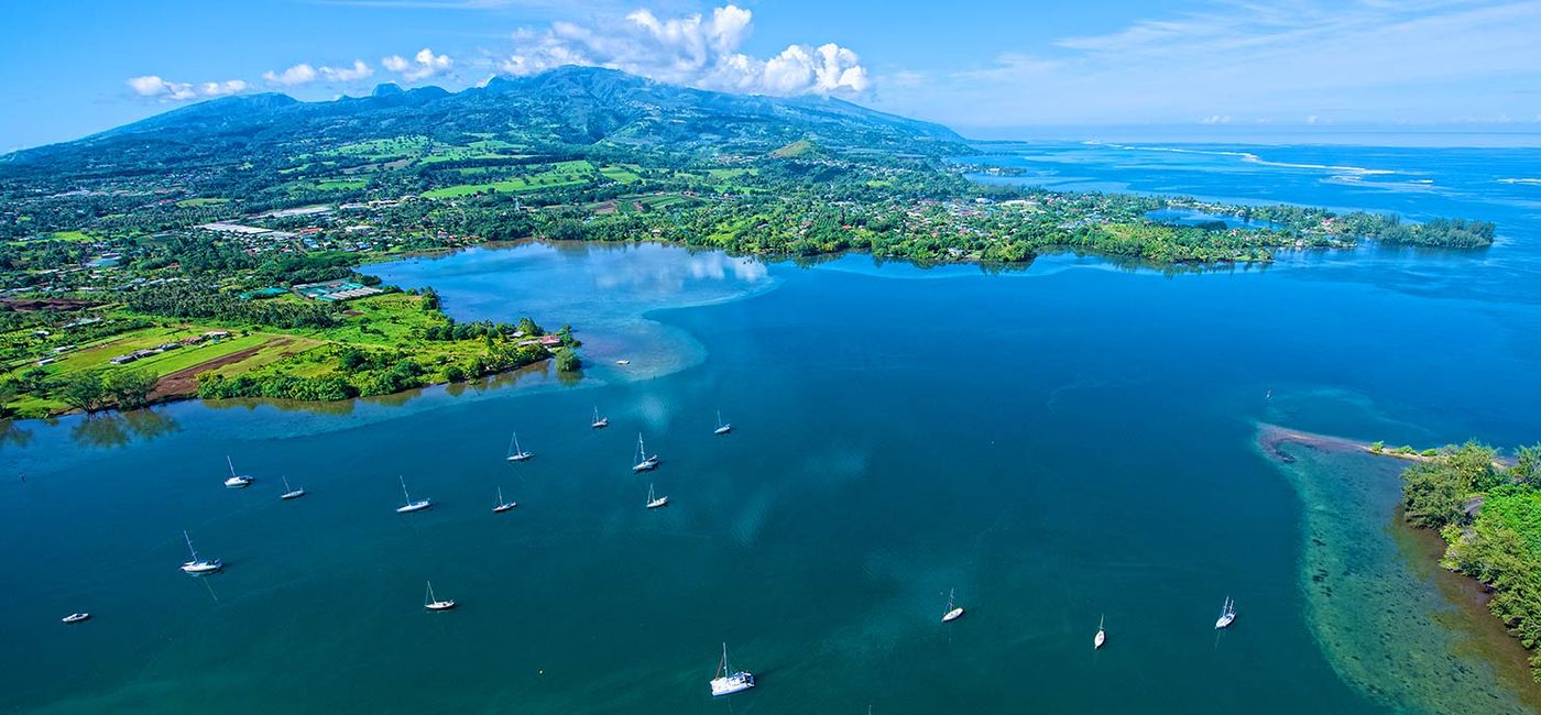 Image: The islands of Tahiti were one of the top winners Wednesday night in the Destinations category at the Travvys. (photo courtesy of Paul Gauguin Cruises)