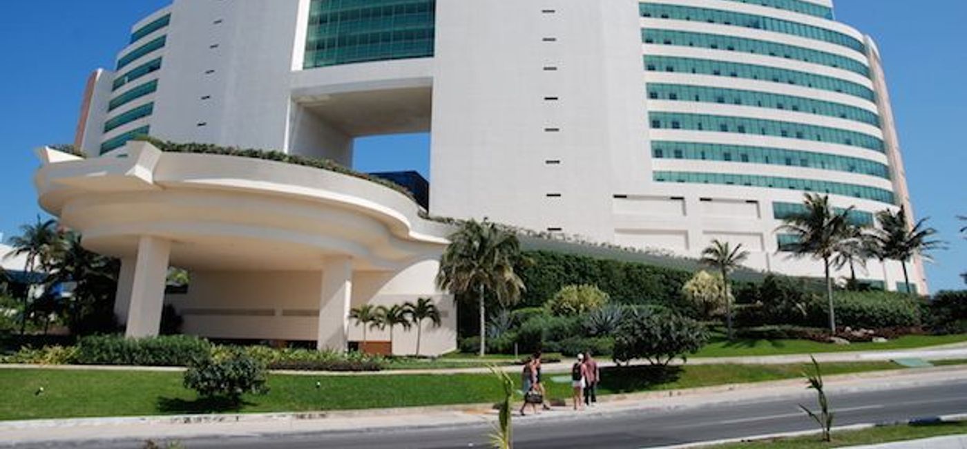 Image: PHOTO: Live Aqua, Cancun. (photo by Greg Custer)