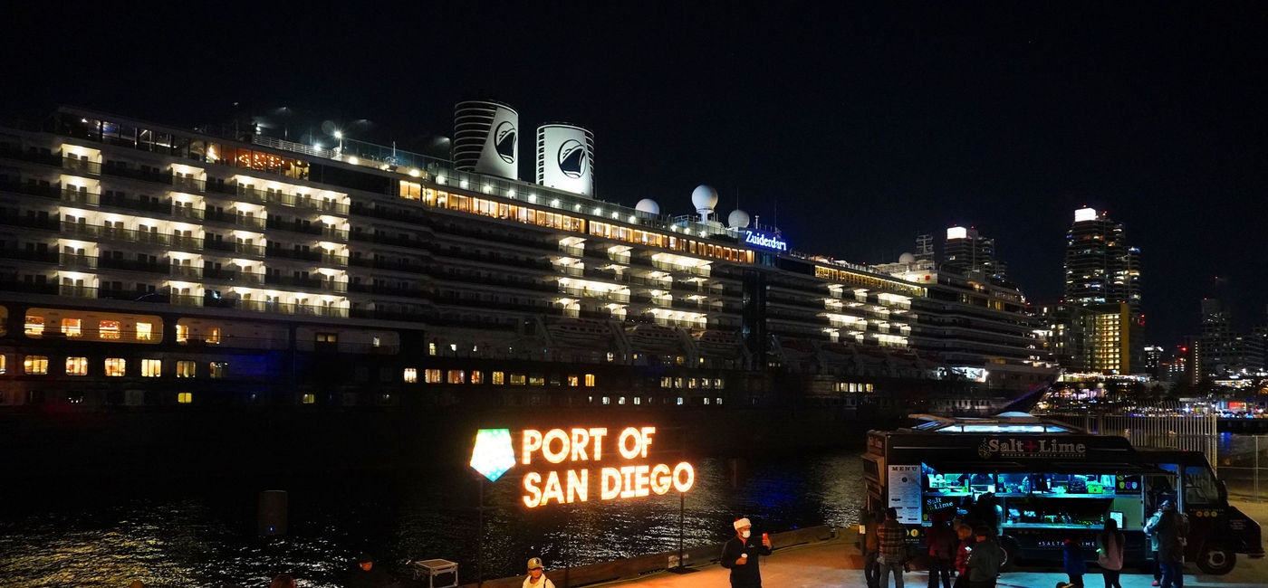 Image: Zuiderdam took part in the San Diego Bay Parade of Lights with an illuminated “Ho Ho Ho” on Dec. 19. (Photo via Holland America Line)