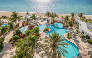 Pool at Trump International Beach Resort, Miami