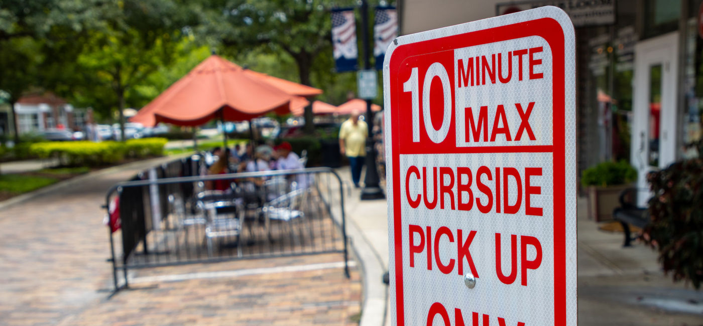 Image: Curbside pickup.  (Photo Credit: Ajax9 / iStock / Getty Images Plus)