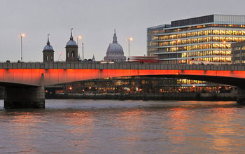 London Bridge