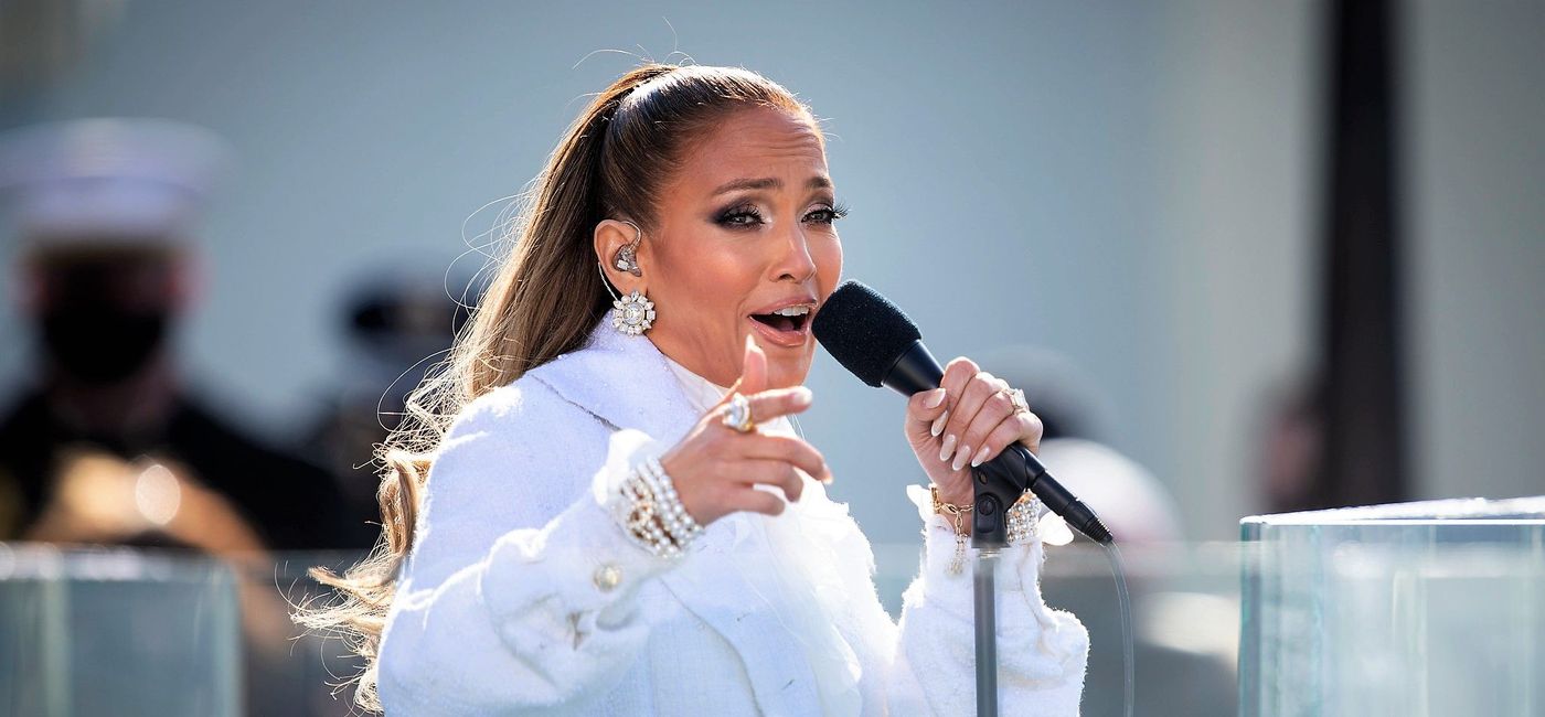Image: Jennifer Lopez spent her honeymoon with Ben Affleck and their blended family in Paris. (Photo by Navy Petty Officer 1st Class Carlos M. Vazquez II-Flickr) (Department of Defense)