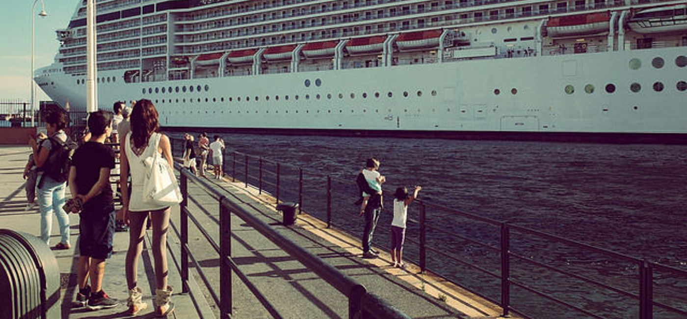 Image: PHOTO: MSC Meraviglia at the dock. (photo via Flickr/Carlo Mirante)