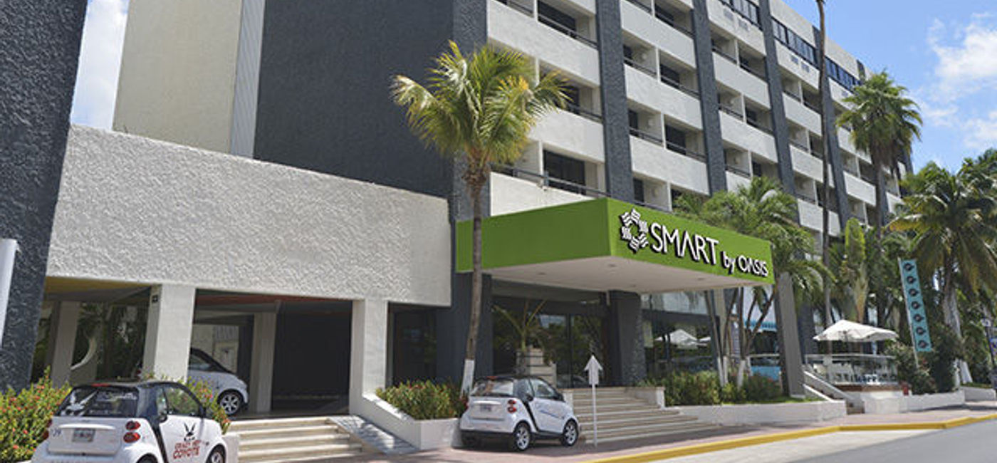 Image: PHOTO: Smart Oasis Cancun. (photo courtesy of Oasis Hotels & Resorts) 