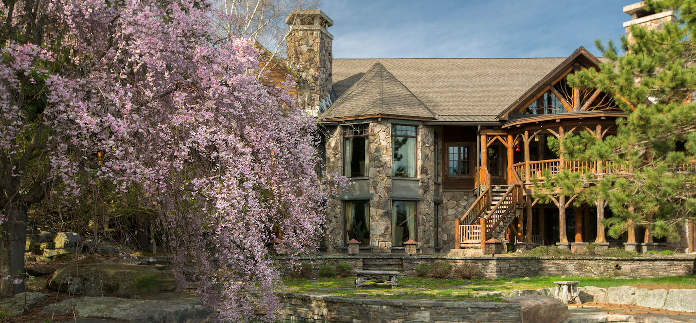 Image: The Chatwal Lodge. (photo via Dream Hotel Group)