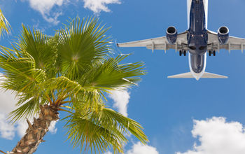 Airplane on arrival over Hawaii.