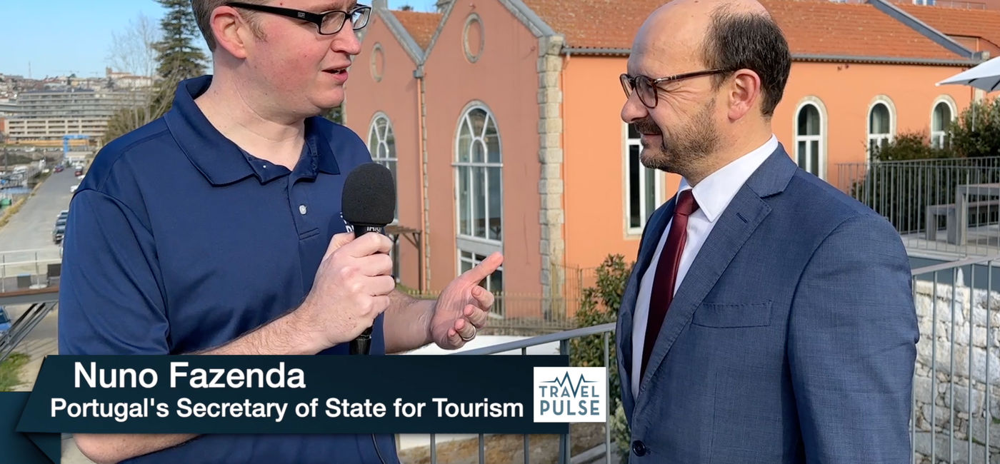 Image: Eric Bowman interviewing Nuno Fazenda, Portugal's Secretary of Tourism (Eric Bowman)