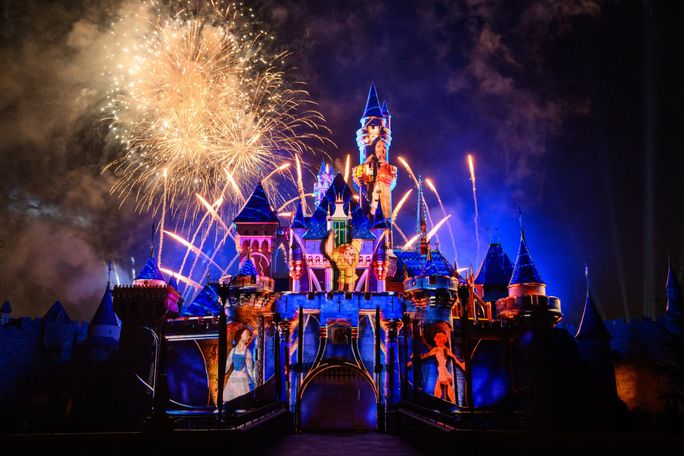 Wondrous Journeys, nighttime, spectacular, shows, entertainment, Sleeping Beauty Castle, Disneyland Resort, projections, fireworks, performances