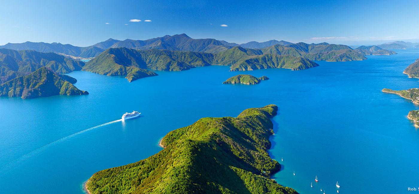 Image: Marlborough Sounds, New Zealand. (photo via Rob Suisted) ((photo via Rob Suisted))