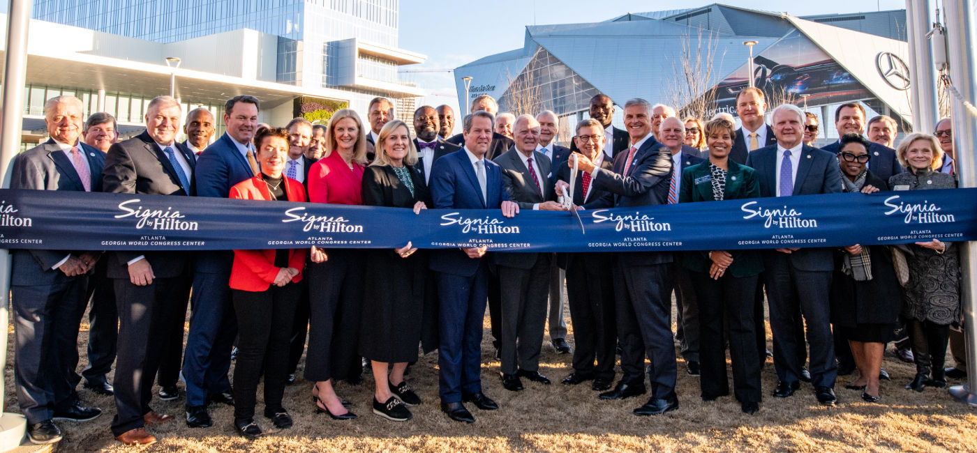 Image: Hilton officials and executives celebrate the Signia by Hilton Atlanta opening. (Photo Credit: Hilton)