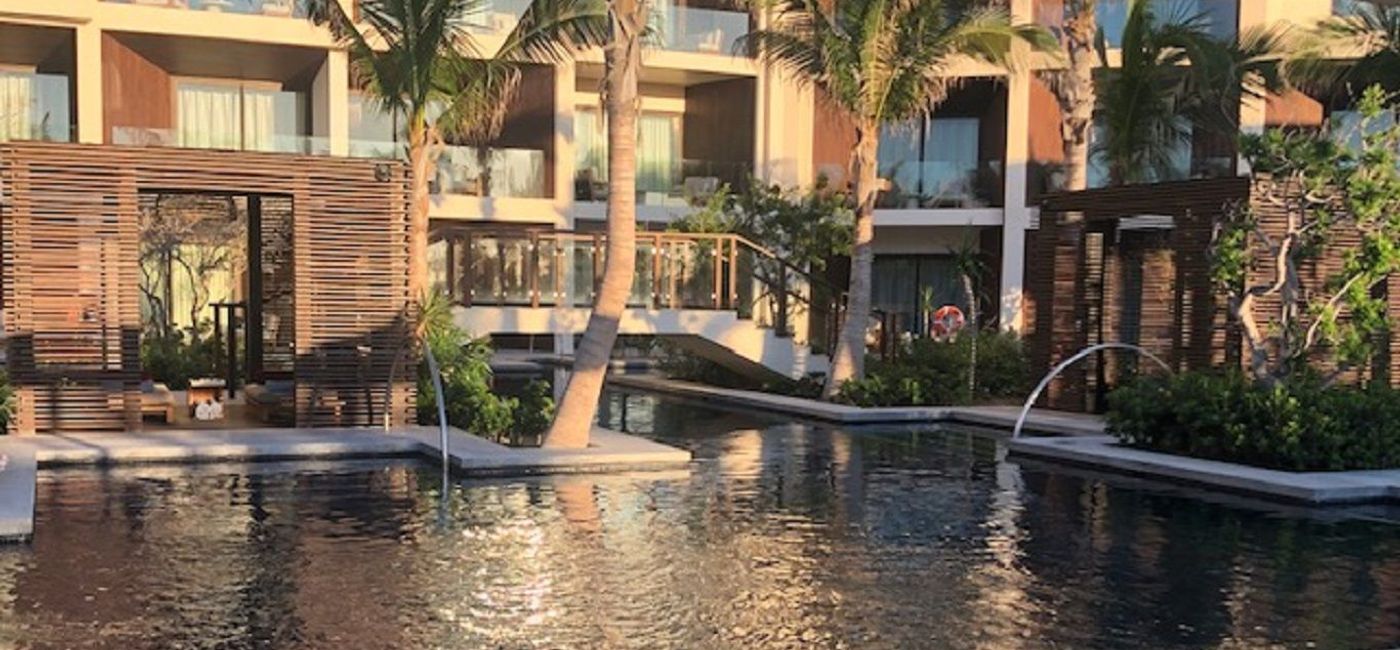 Image: PHOTO: A relaxing area at Nobu Hotel Los Cabos. (photo by Lark Gould)