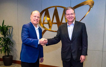AAA CEO Marshall Doney (left) and Hertz CEO Stephen Scherr.