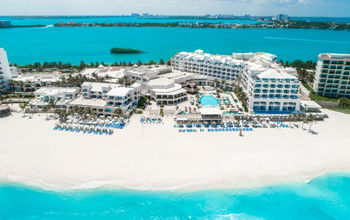 Panama Jack Resorts Cancun.