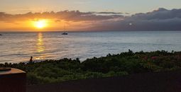 Sunset view in Maui, Hawaii