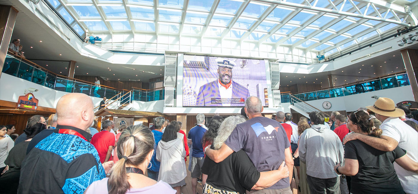 Image: Shaquille O'Neal virtually officiates a vow renewal ceremony aboard Carnival Splendor in Australia. (photo via Carnival Cruise Line) (Carnival Cruise LIne)