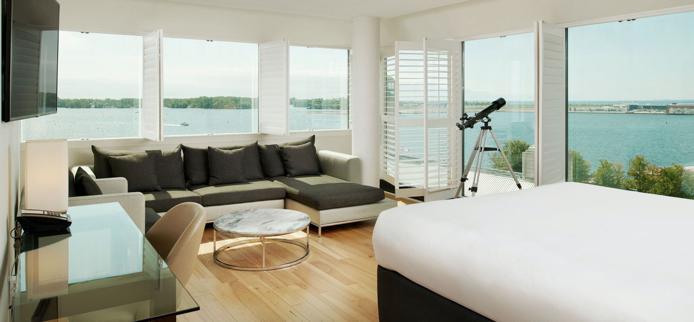 Image: Radisson Blu Toronto Downtown's guestrooms rooms feature views of the city and Lake Ontario. (photo via Radisson Hotel Group)