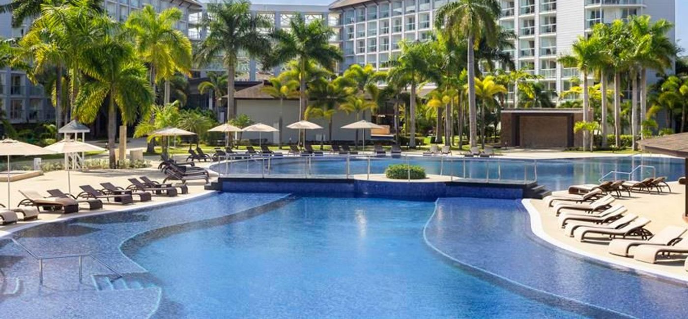 Image: The 352 room and suite Hideaway Royalton Blue Waters has opened its doors in Montego Bay. (Photo Credit: Blue Diamond Resorts)