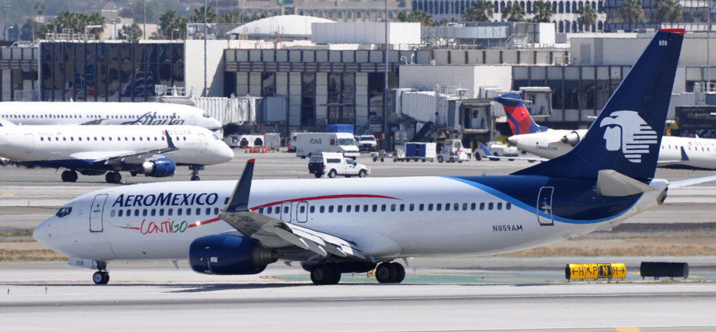 Image: PHOTO: Aeromexico and other domestic carriers accounted for half of capacity increases. (photo via Flickr/Eric Salard)