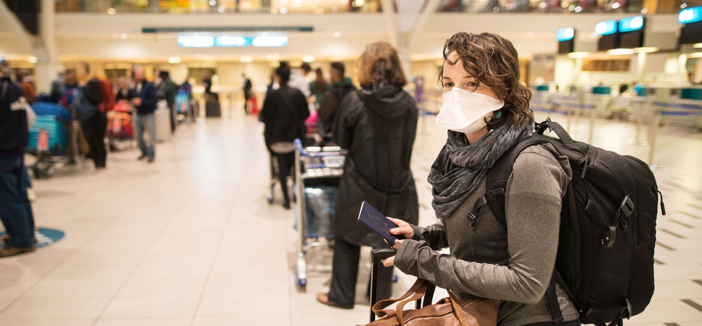 Image: COVID-era airport queues. (Photo via iStock/Getty E+/AJ_Watt)