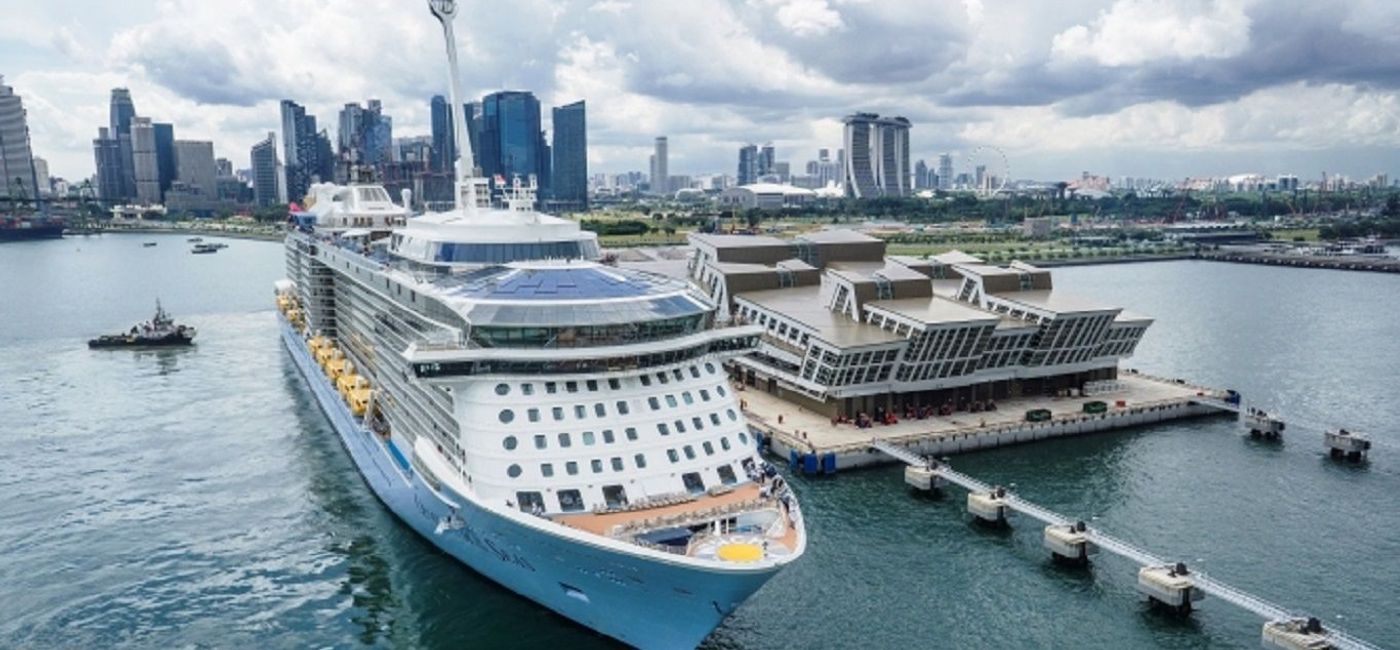 Image: Singapore is among the Asian cruise ports that will experience growth in 2019 according to a recent CLIA report. (Royal Caribbean International)