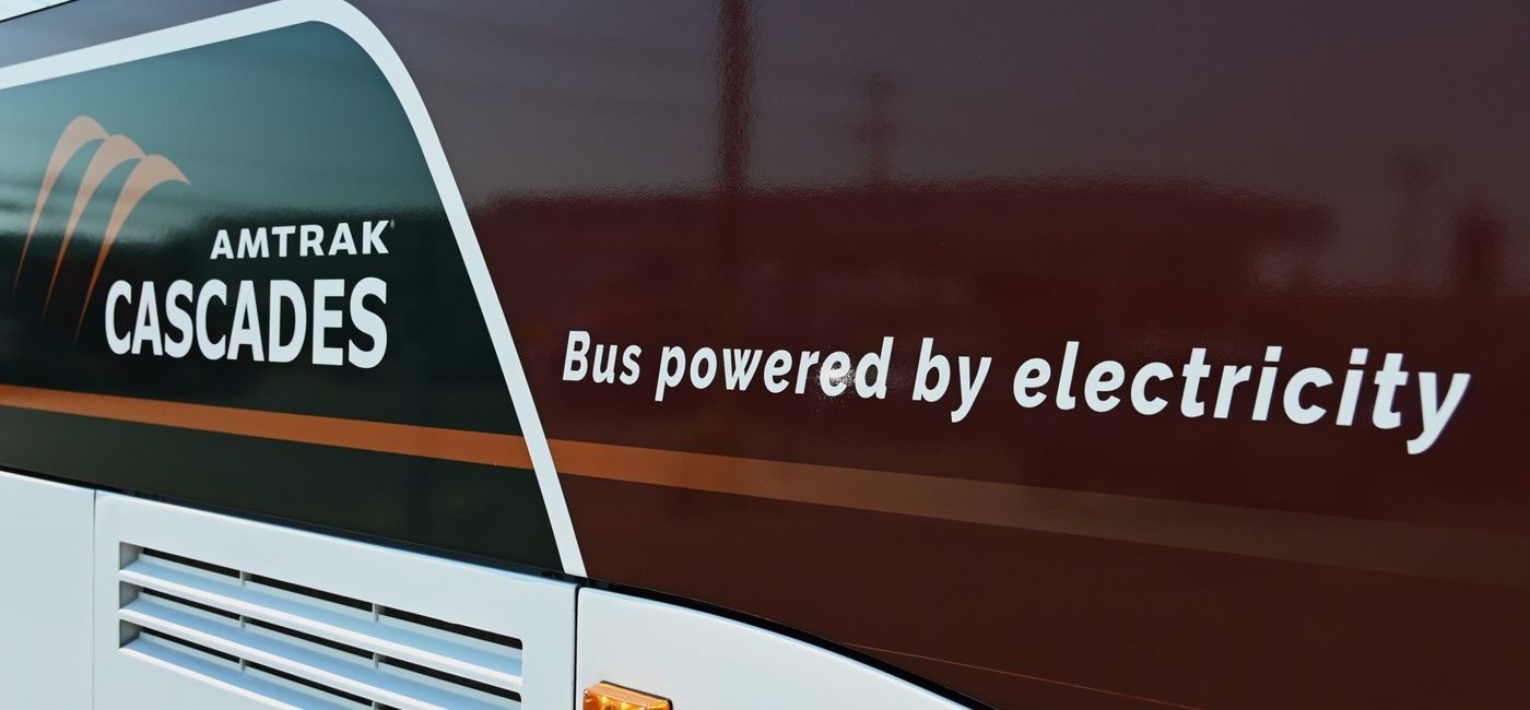 Image: Amtrak adds its first electric-vehicle bus to the fleet. (Source: Amtrak)