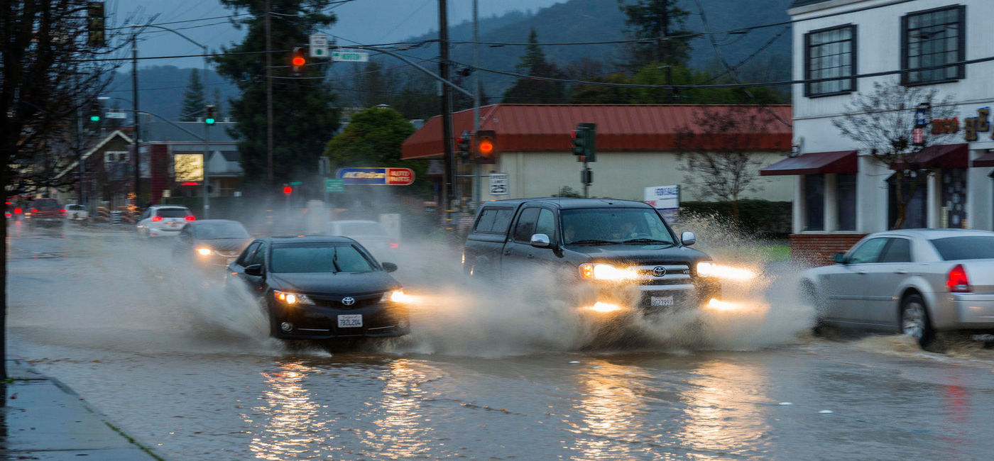 Image: PHOTO: Flooding in the streets of California. (photo via Flickr/Bob Dass) 