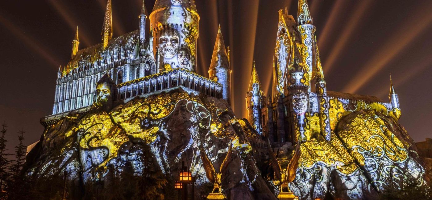 Image: Dark Arts at Hogwarts Castle at Universal Orlando Resort. (photo via Universal Orlando Resort Media)